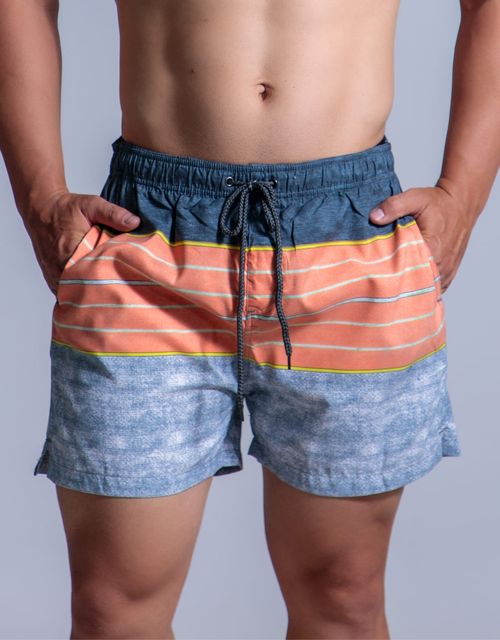 B542 - Short tactel masculino com forro e bolso traseiro.