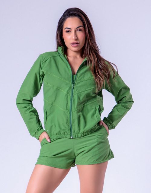 F239 - Jaqueta Fitness em Tactel com Frisos - Estilo e Funcionalidade para Seus Treinos.