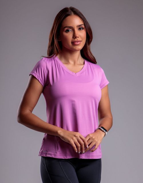 F139 - Blusa Manga Curta Baby Look com Decote em V.