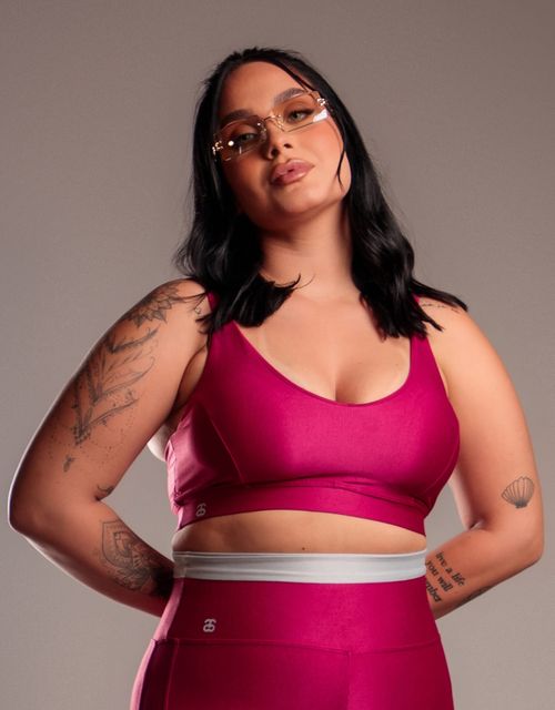 F440 - Top reforçado alças retas, bojo removivel, tecido micro canelado.