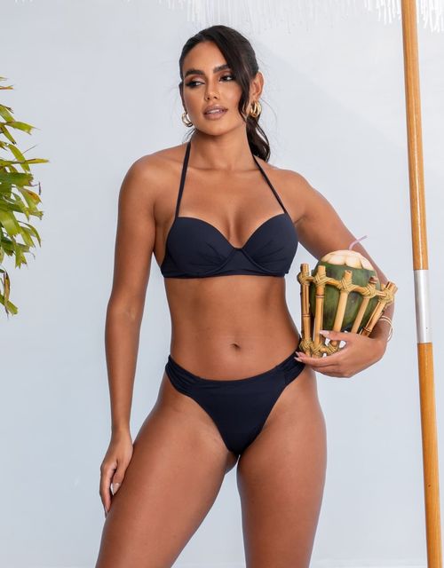 Sutiã com alças finas e base + calcinha pala tradicional tanga