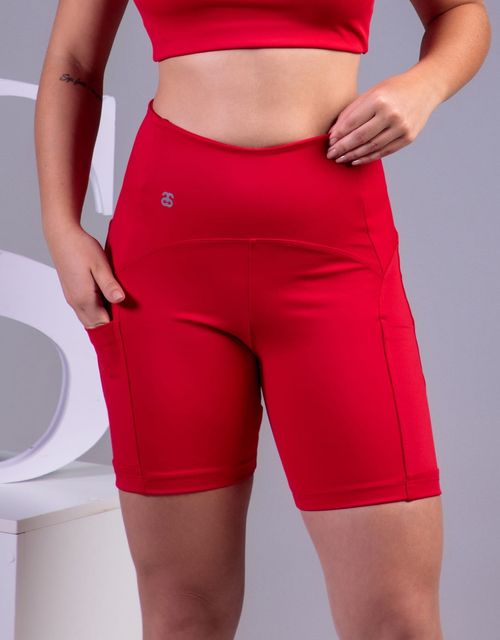 F365 - Short meia coxa cos alto com bolso lateral.